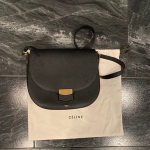Celine Drunmed Trotteur crossbody in Black